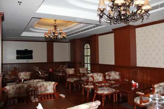 Restaurant De'licious at Hotel Royale de Casa